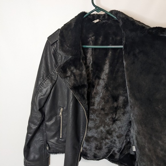 Cato Black Fleece Lined Faux Leather Bomber Jacket Size Large - Picture 4 of 9